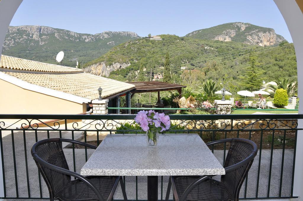 Villa Birlis Liapades Luaran gambar